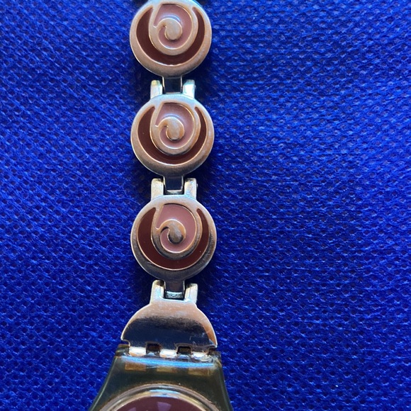 Vintage Swatch Watch. Stainless Metal Band with enamel. Great condition. - Picture 3 of 5